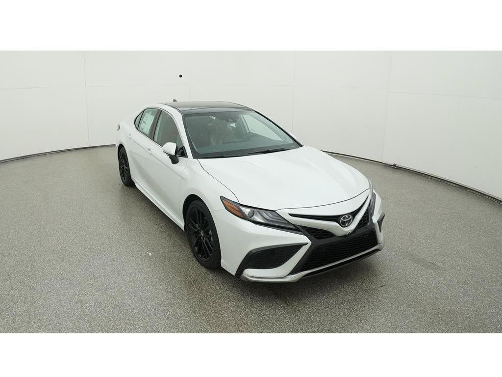 Used 2024 Toyota Camry XSE w/ Navigation Package FWD image 18