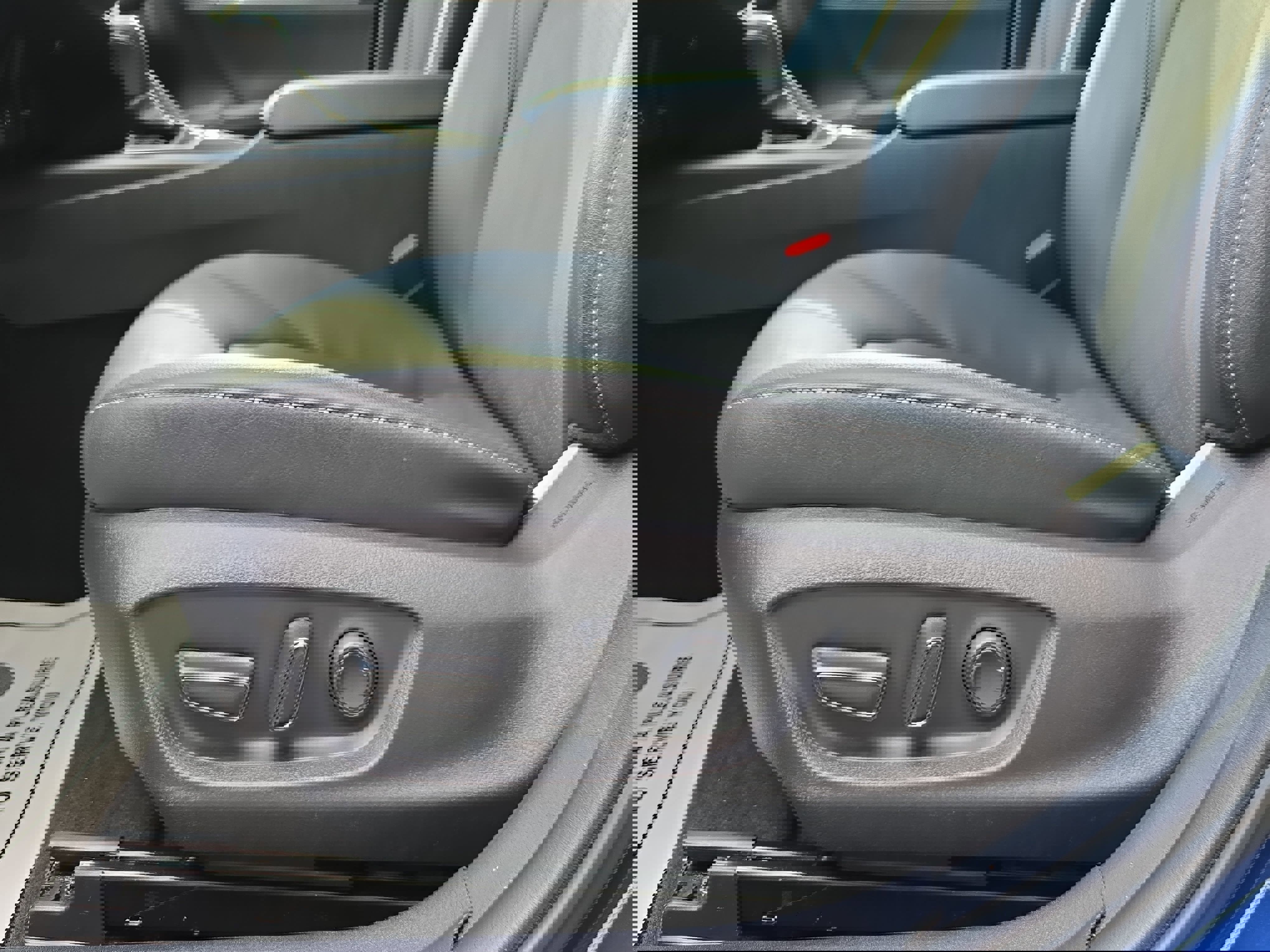 Used 2024 Toyota Camry XSE image 28