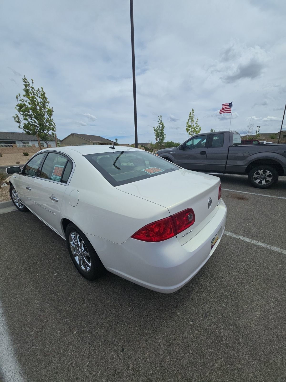 Used 2007 Buick Lucerne CXL w/ Luxury Package FWD image 5
