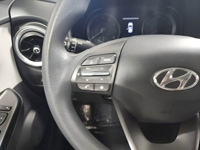 Used 2023 Hyundai Kona SEL image 26