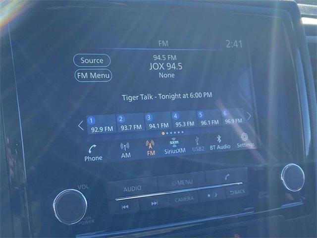 Used 2024 Nissan Frontier SL image 13