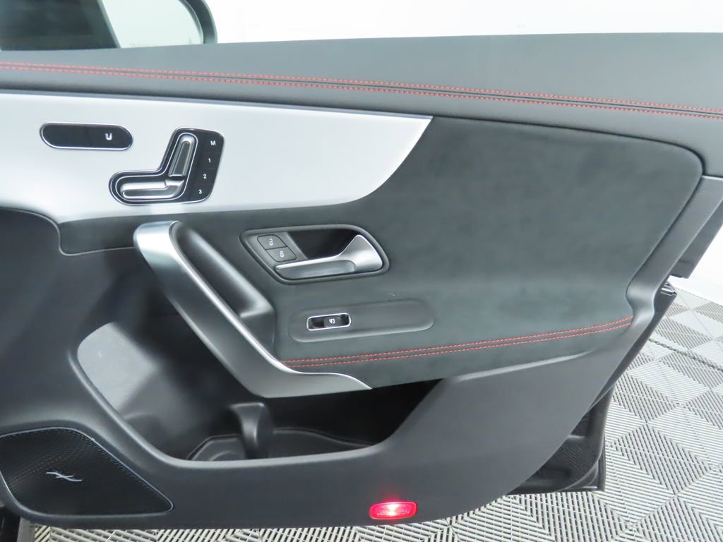 New 2026 Mercedes-Benz CLA 35 AMG 4MATIC image 27
