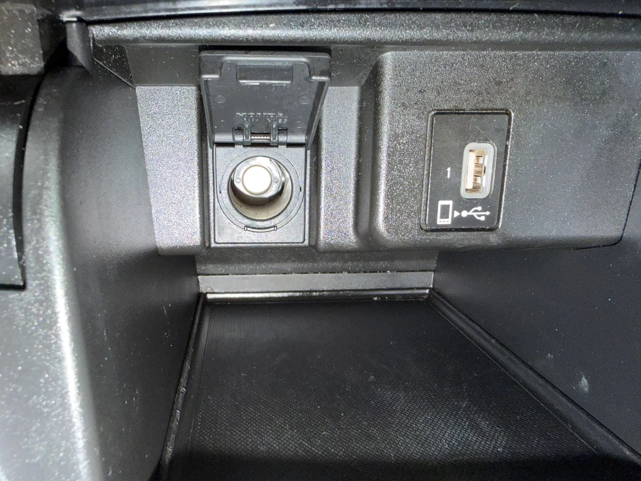 Used 2018 Honda Accord EX-L image 49