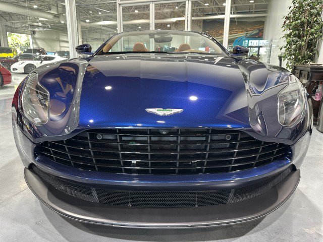 Used 2019 Aston Martin DB11 Volante RWD image 28