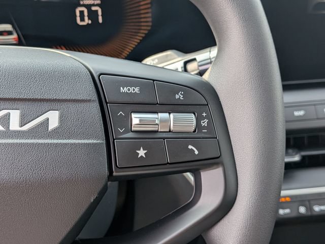 New 2026 Kia K4 FWD image 15