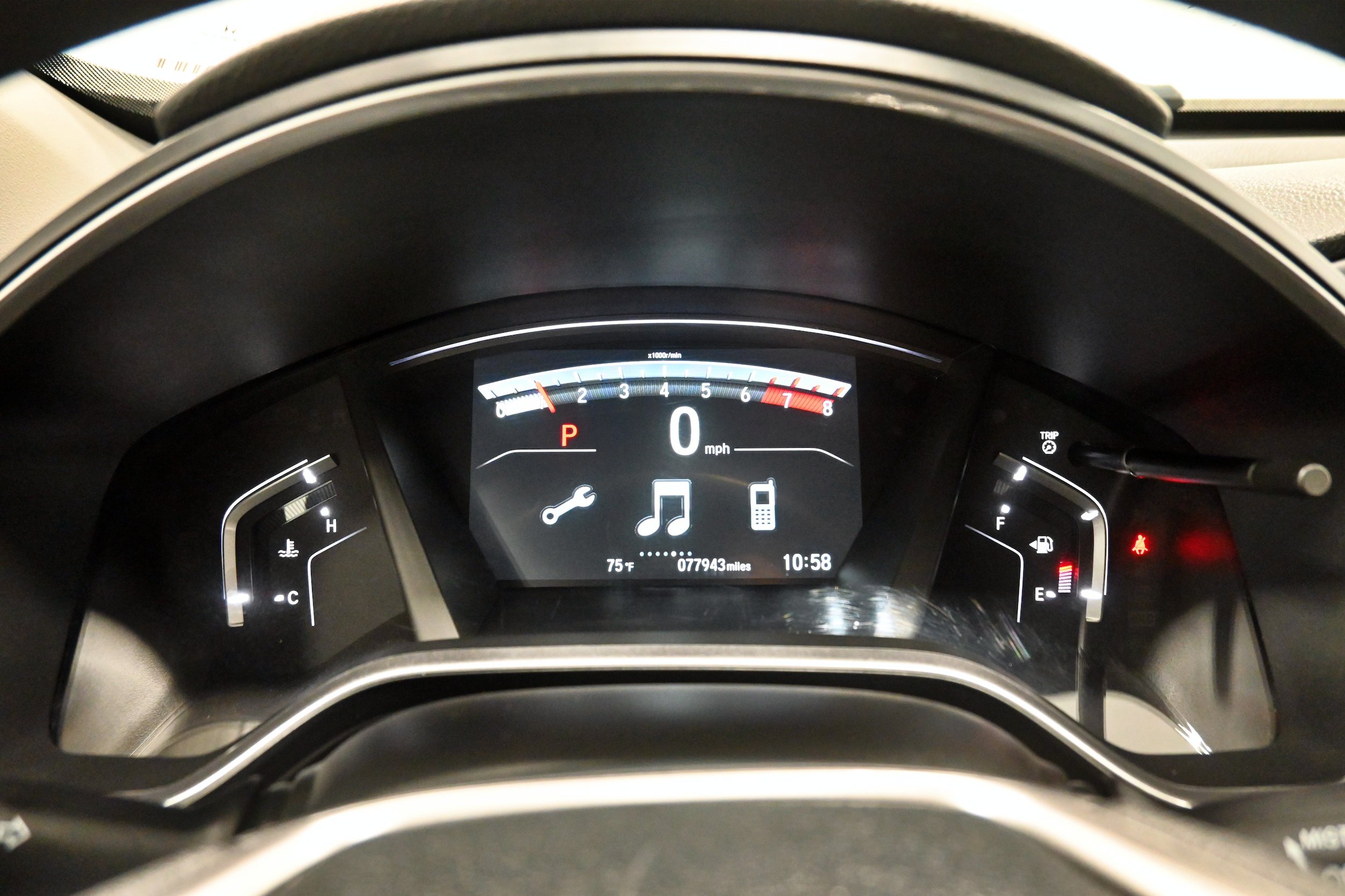 Used 2018 Honda CR-V EX image 8