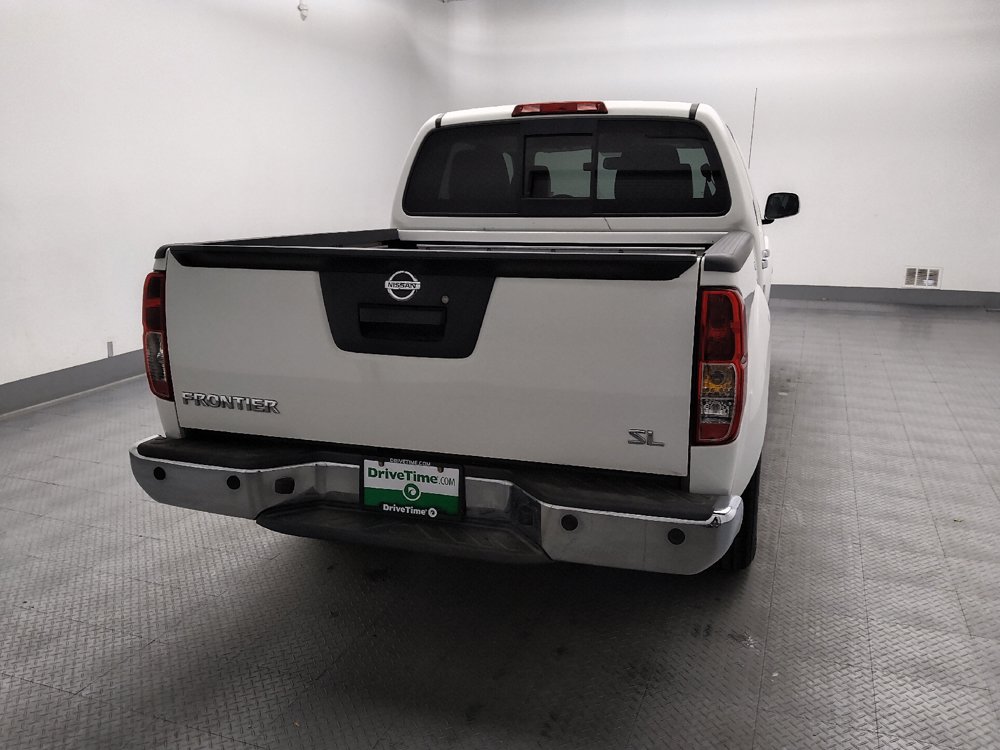 Used 2019 Nissan Frontier SL RWD image 7