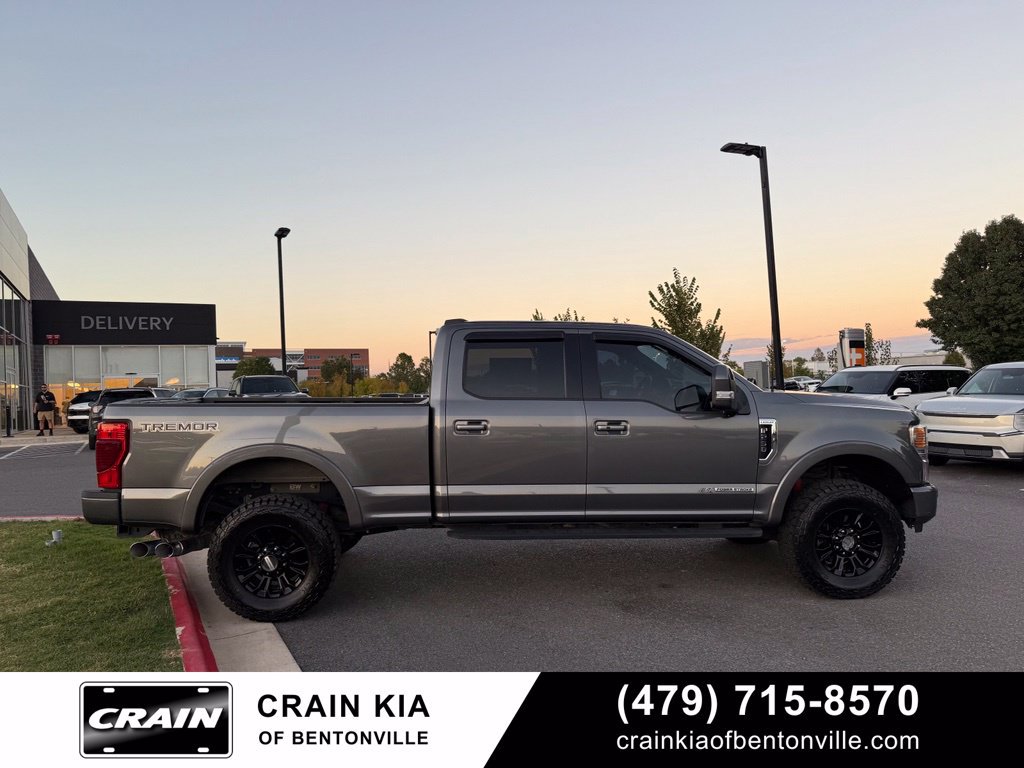 Used 2022 Ford F250 Lariat w/ Tremor Off-Road Package AWD/4WD image 8
