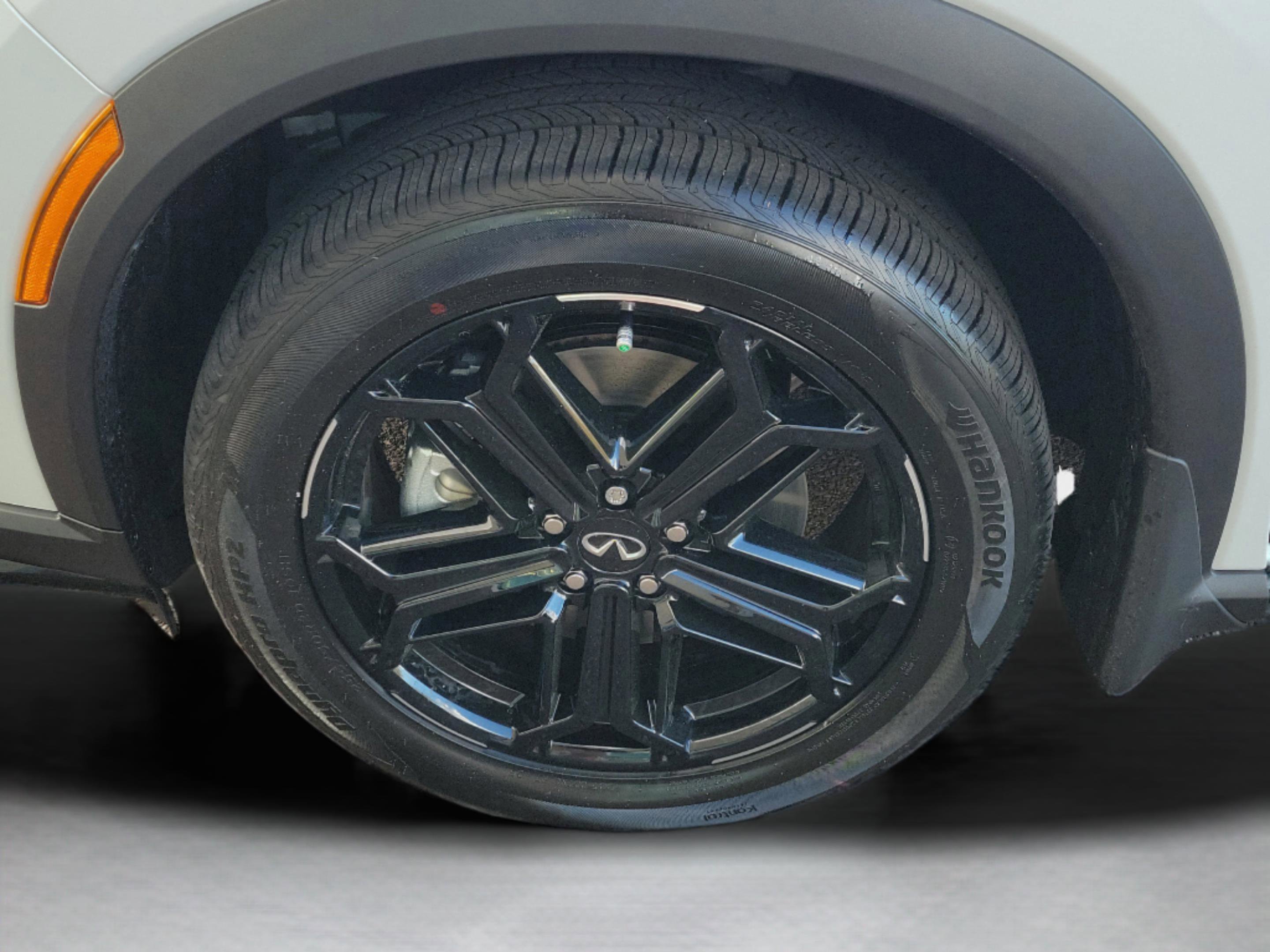 New 2026 INFINITI QX60 Sport w/ Dark Cargo Package image 34