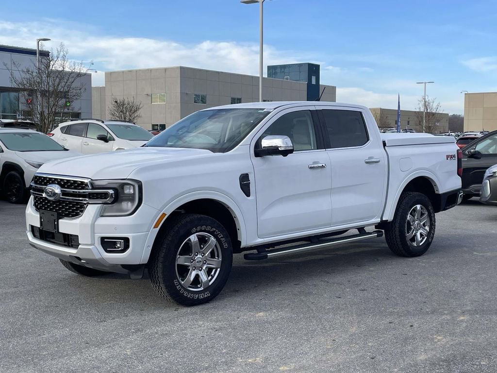 Used 2024 Ford Ranger Lariat w/ FX4 Off-Road Package image 24
