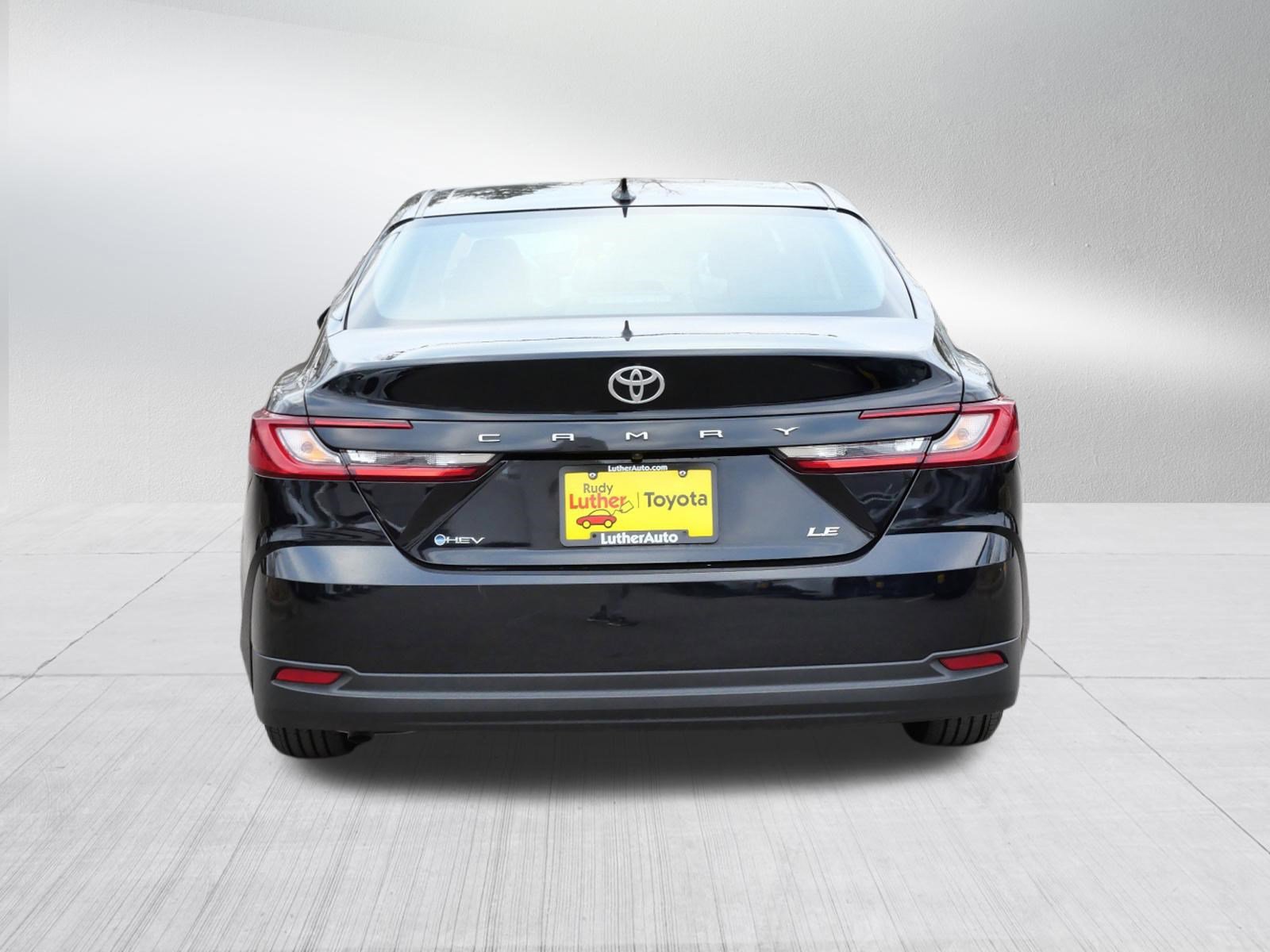 Certified 2025 Toyota Camry LE image 7