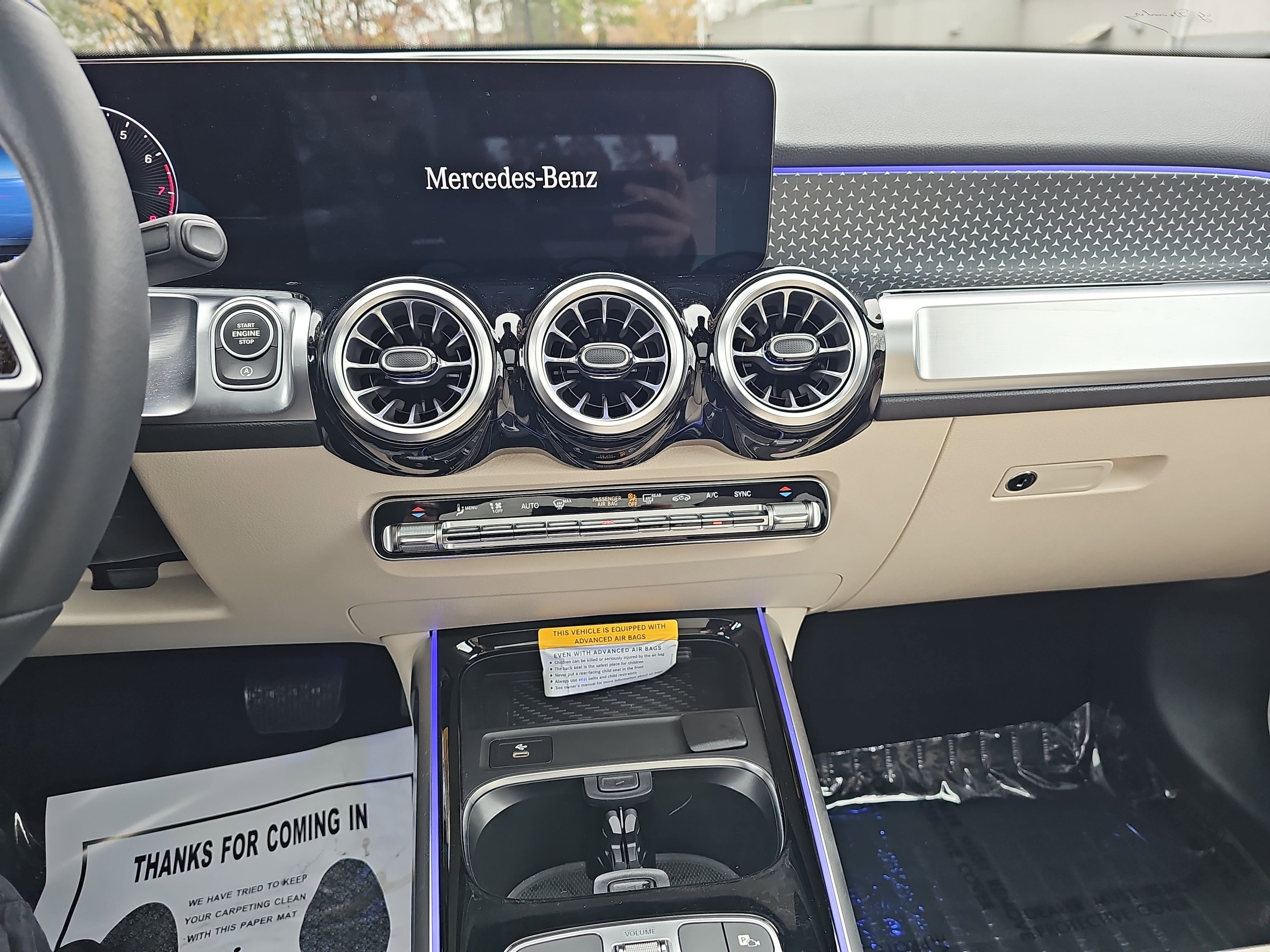 Certified 2025 Mercedes-Benz GLB 250 image 21