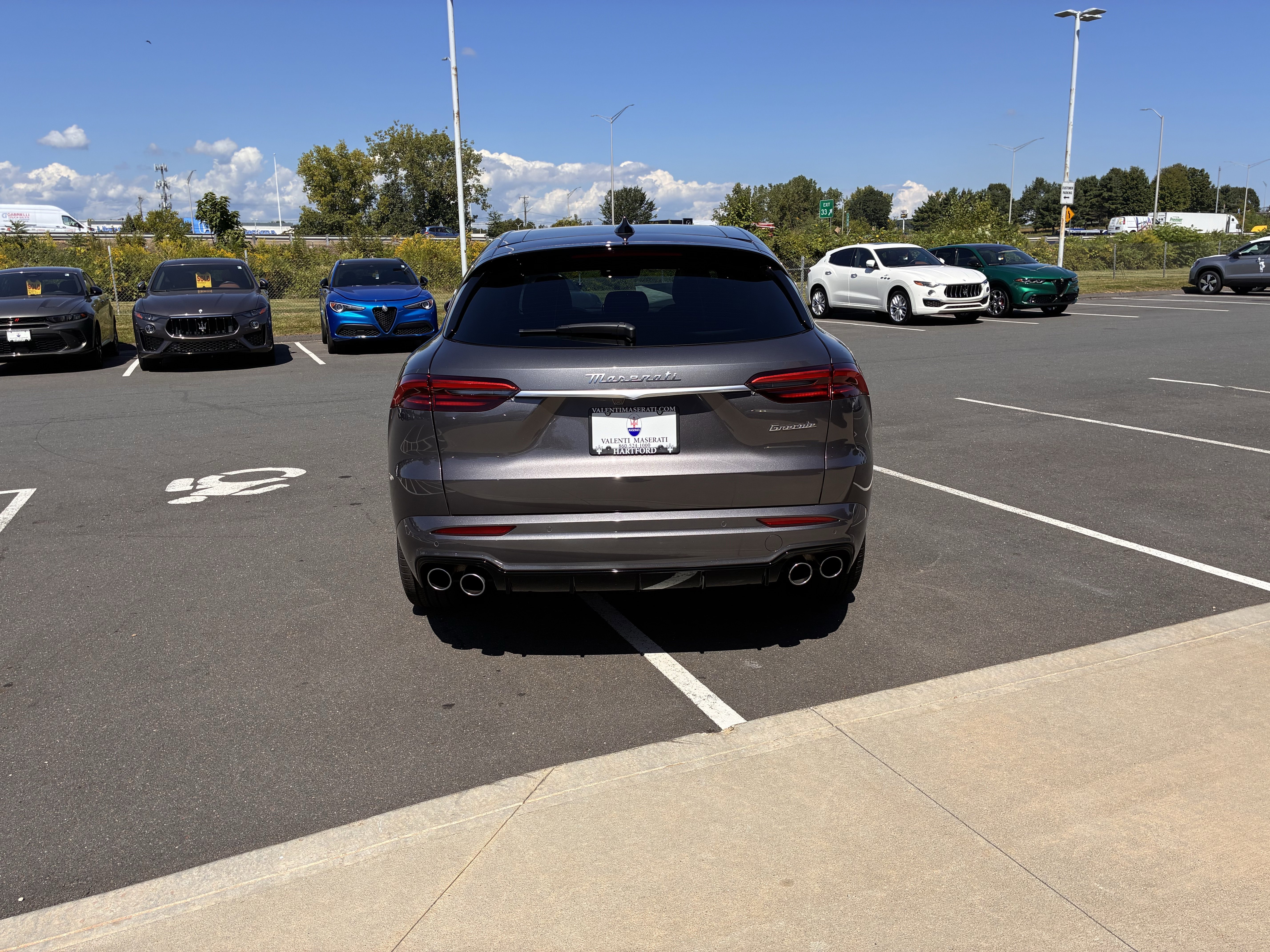 New 2025 Maserati Grecale GT image 8