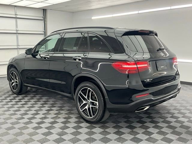 Used 2019 Mercedes-Benz GLC 300 w/ AMG Line image 18