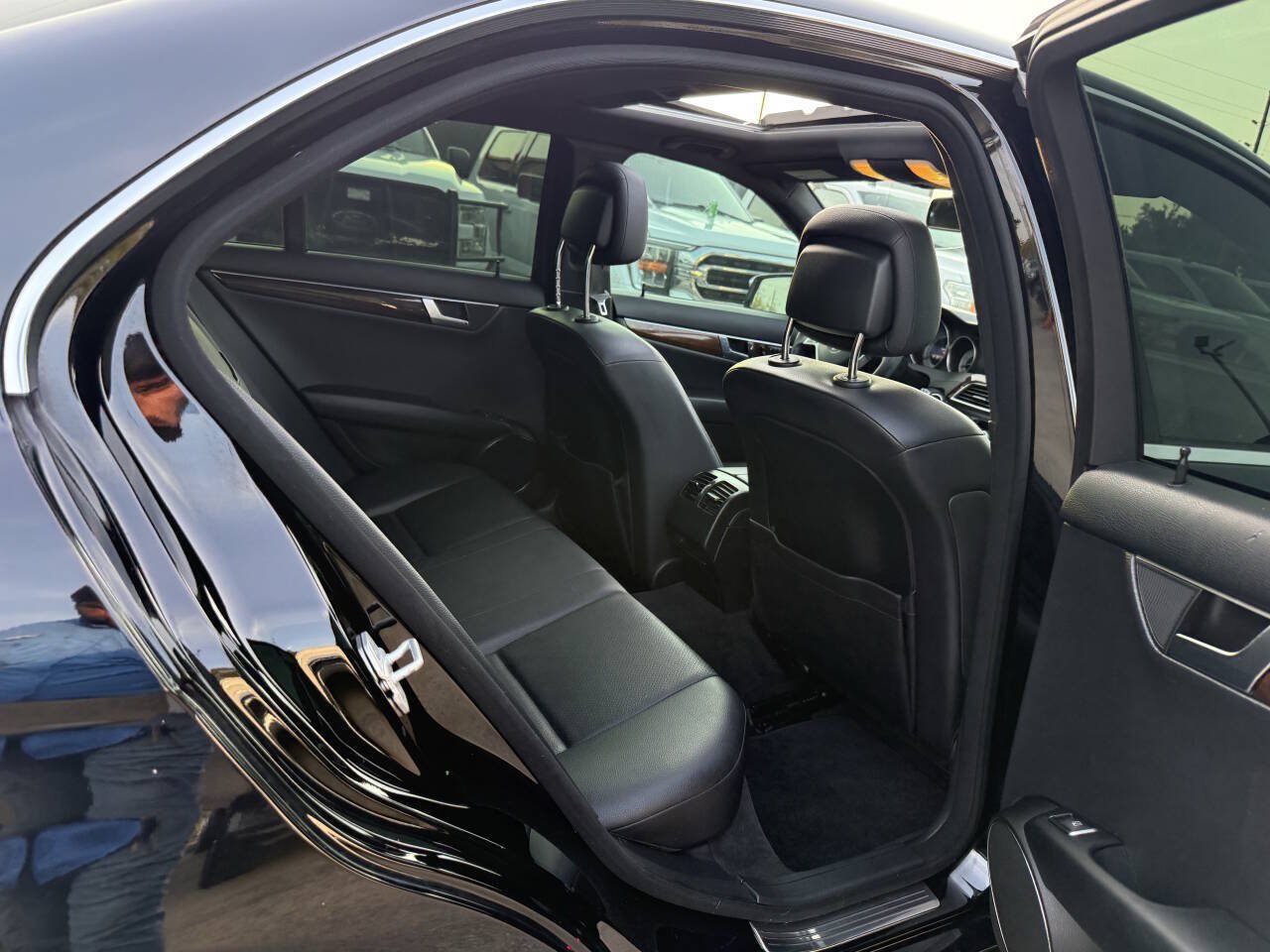 Used 2013 Mercedes-Benz C 350 Sport w/ Multimedia Pkg image 15