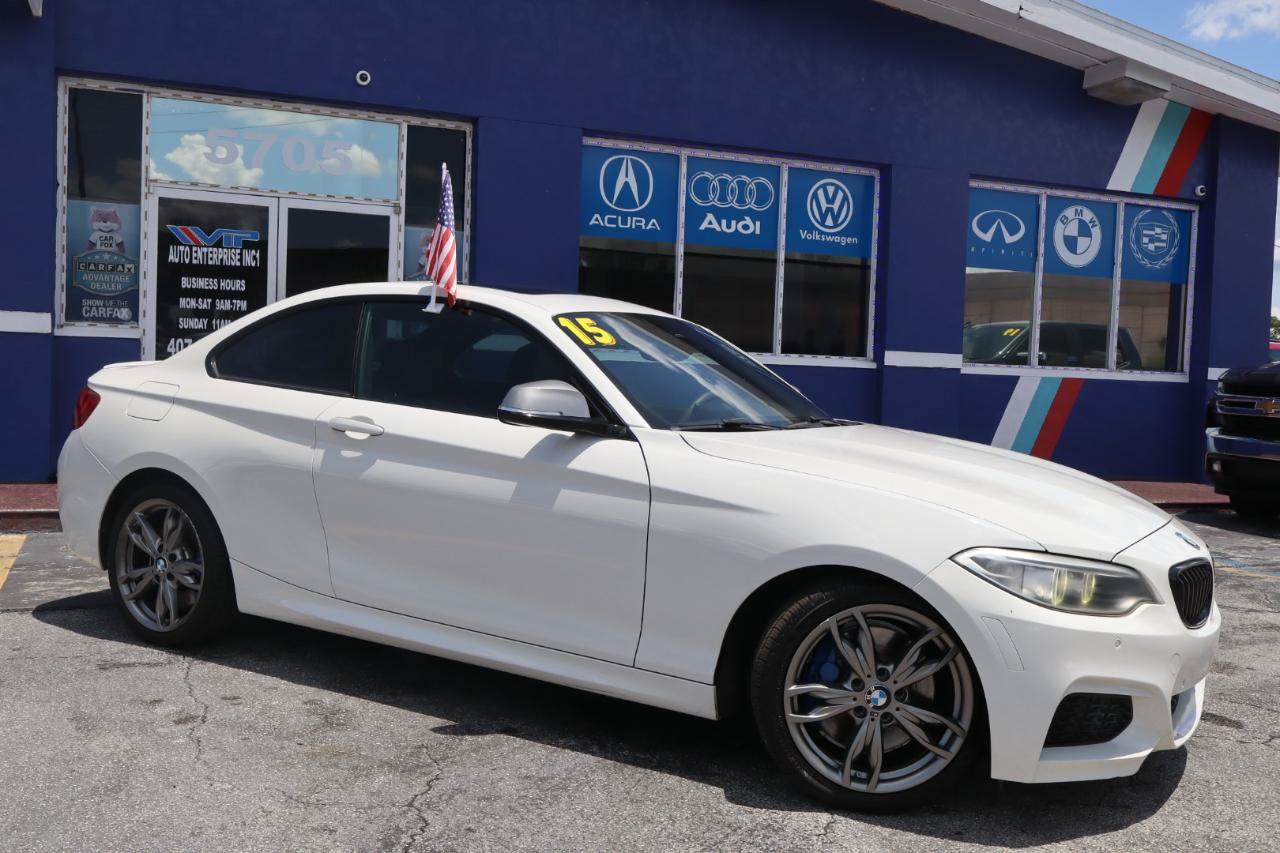 Used 2015 BMW M235i Coupe RWD image 2