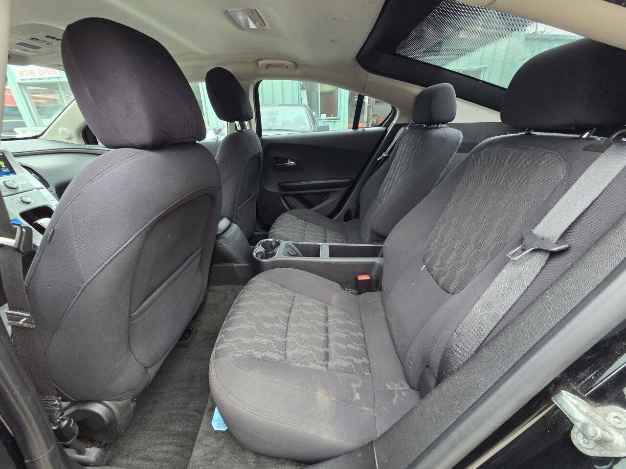 Used 2013 Chevrolet Volt FWD image 15