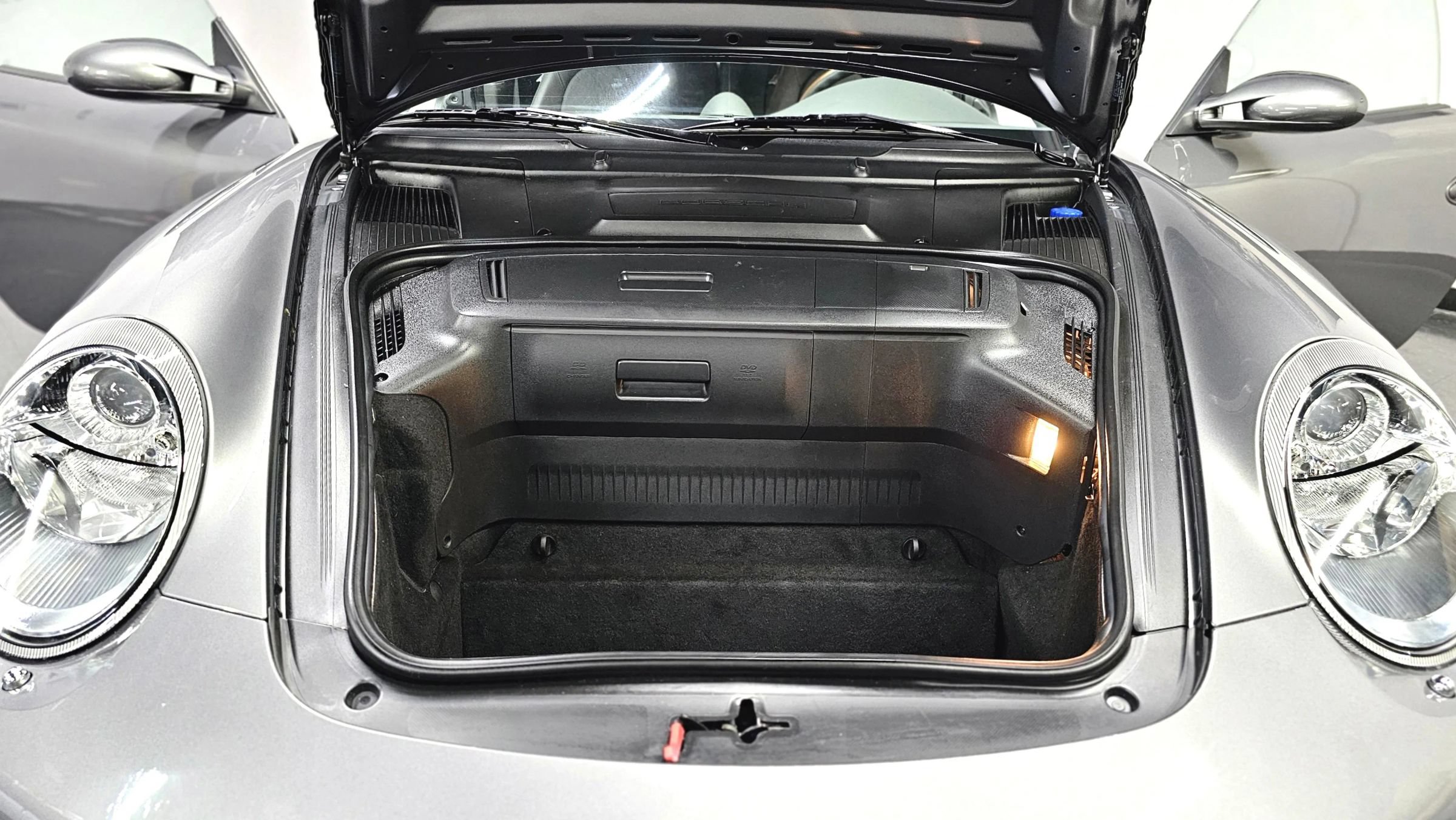 Used 2007 Porsche 911 Carrera S RWD image 4