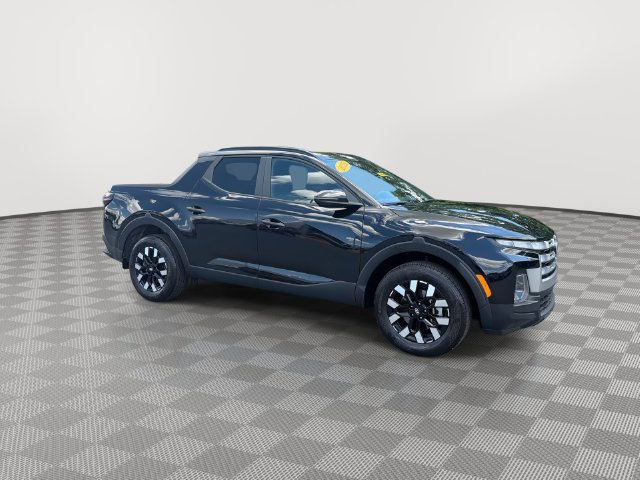 Used 2025 Hyundai Santa Cruz SEL AWD/4WD image 14