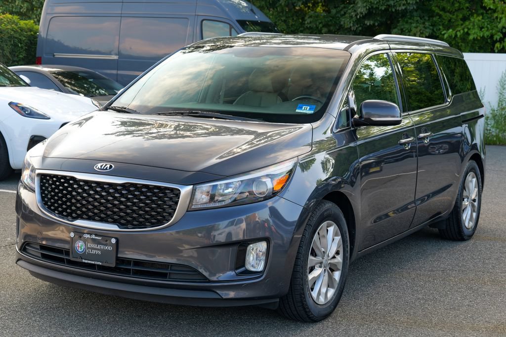 Used 2015 Kia Sedona EX w/ EX Premium Package FWD image 3