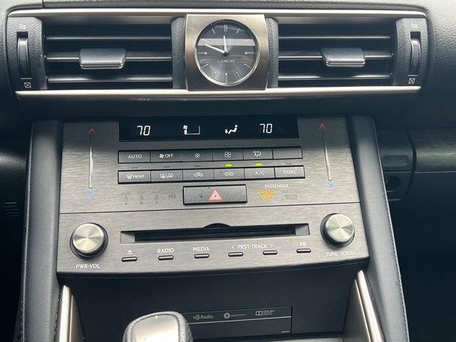 Used 2020 Lexus IS 350 F Sport image 31