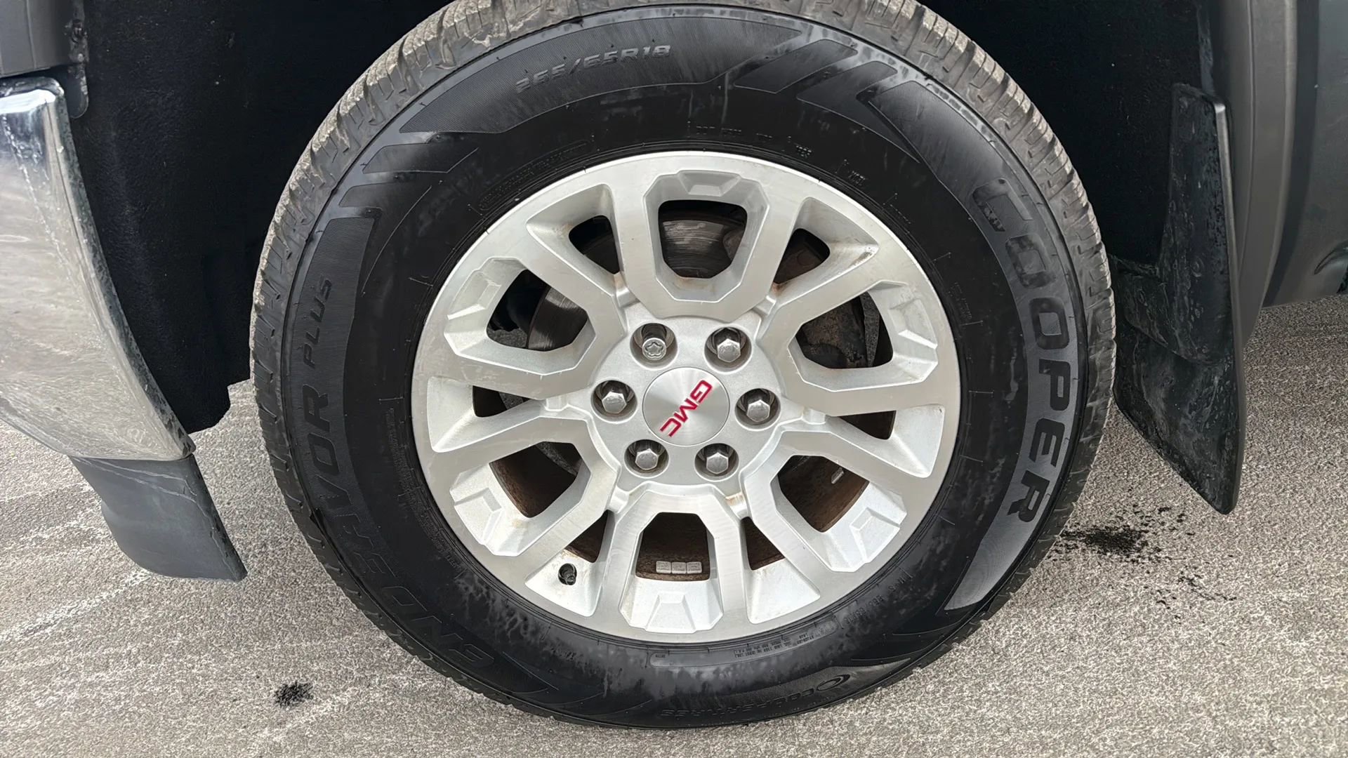 Used 2017 GMC Sierra 1500 SLE w/ SLE Value Package image 11