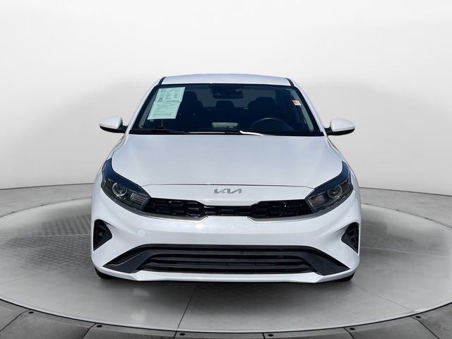 Used 2023 Kia Forte LXS image 8