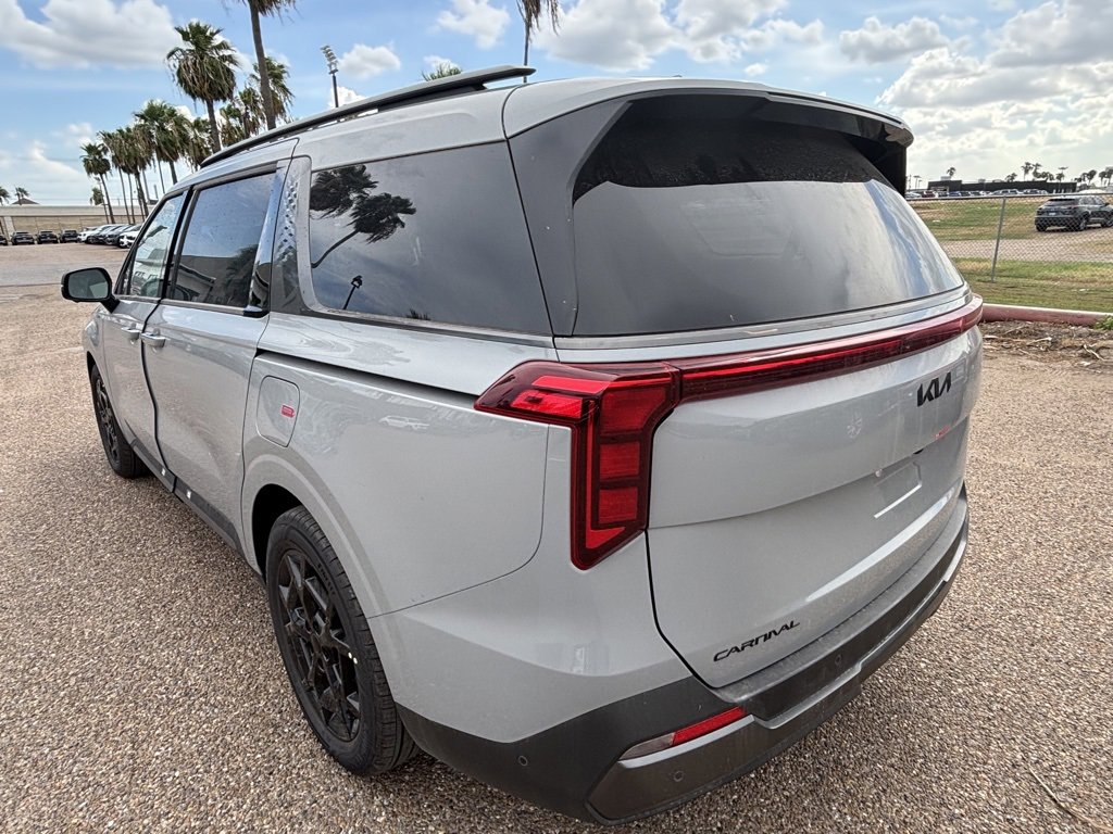 New 2026 Kia Carnival SX w/ SX Dark Edition Package image 5