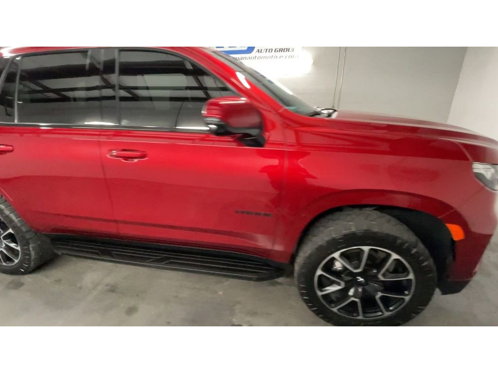 Used 2024 Chevrolet Tahoe RST w/ Luxury Package image 2