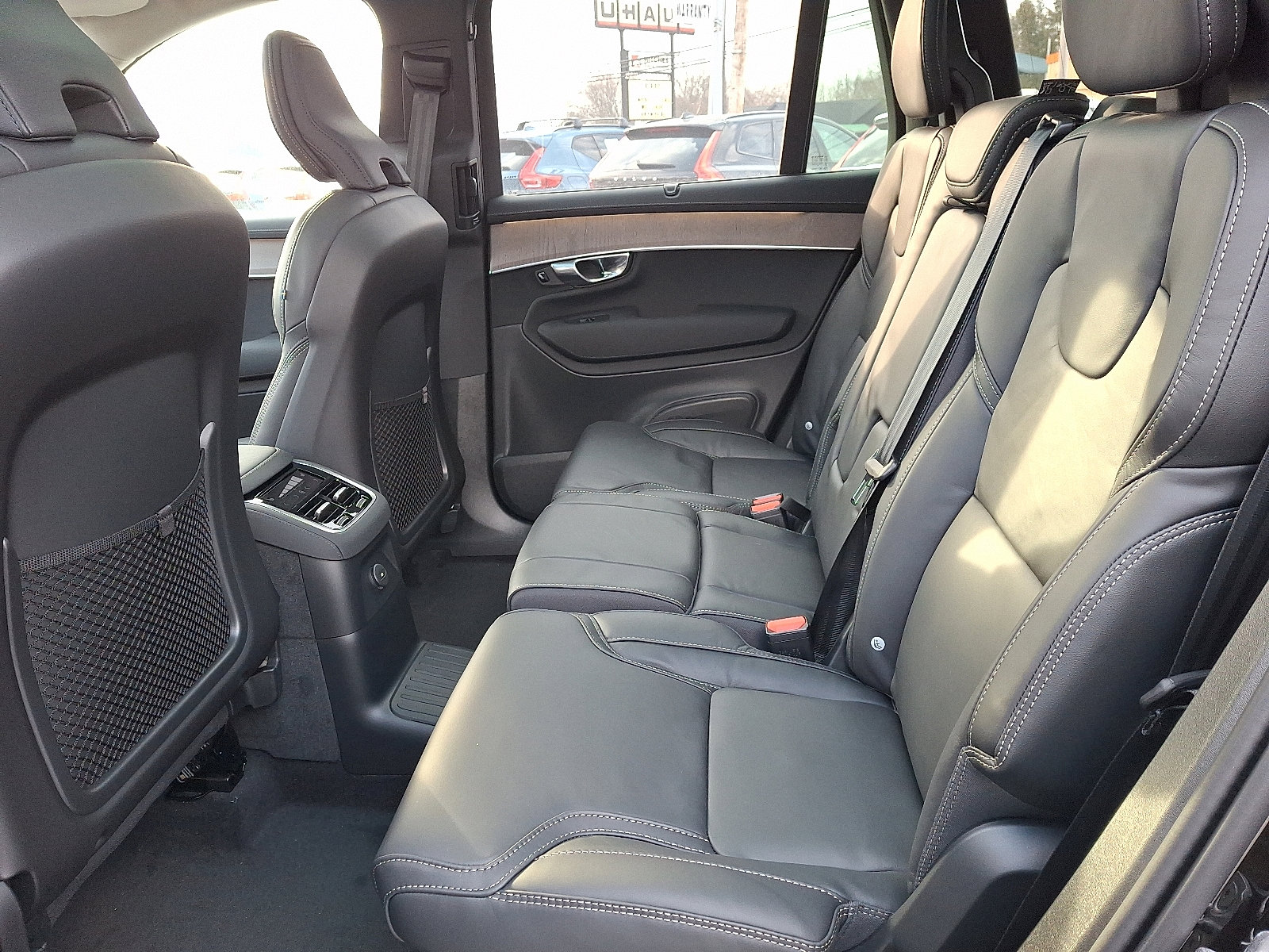 New 2026 Volvo XC90 T8 Ultra w/ Protection Package Premier image 5
