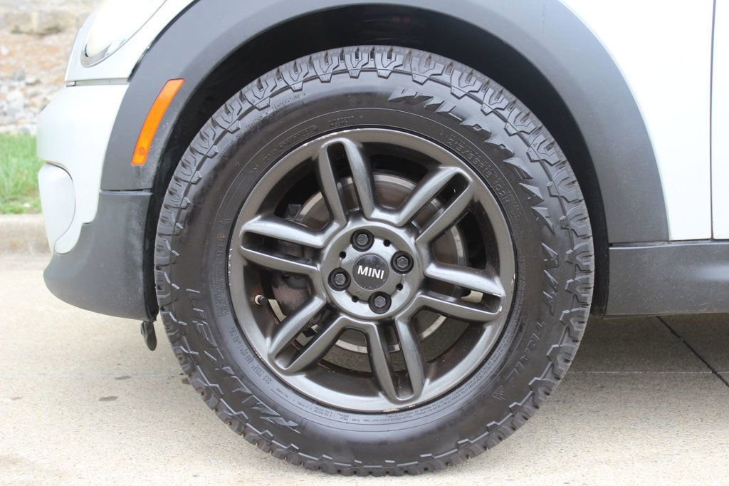 Used 2011 MINI Cooper Clubman S image 29