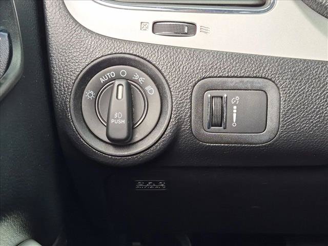 Used 2018 Dodge Journey GT w/ Driver Convenience Group FWD image 17