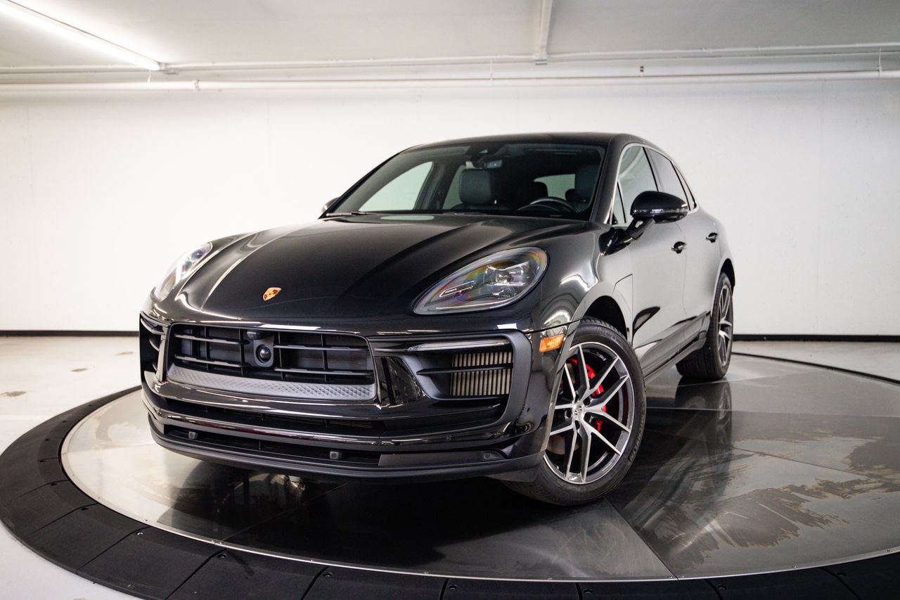 Certified 2023 Porsche Macan S