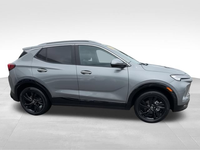 Certified 2024 Buick Encore GX Sport Touring w/ Comfort Package AWD/4WD image 9