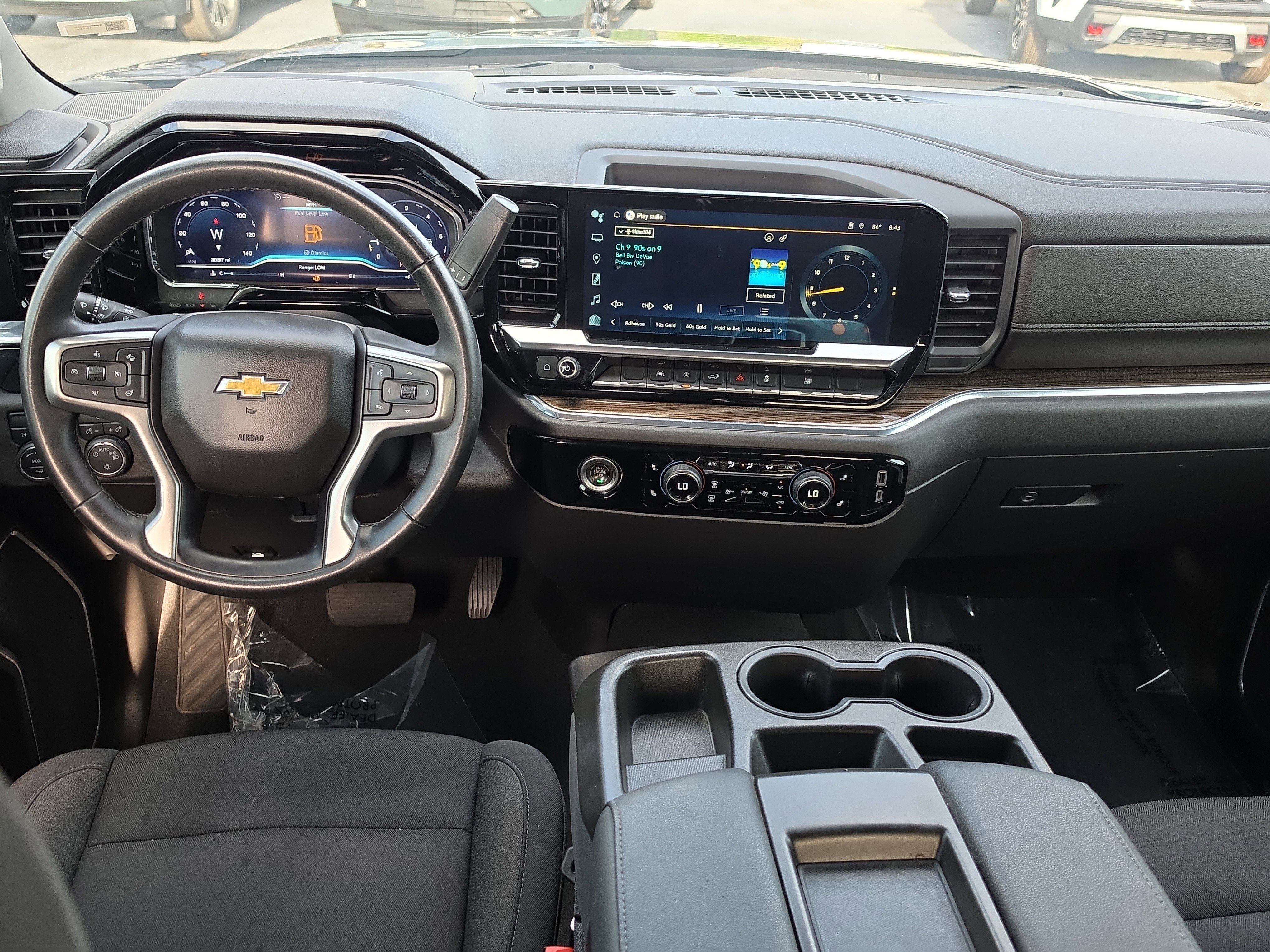 Certified 2023 Chevrolet Silverado 1500 LT AWD/4WD image 8
