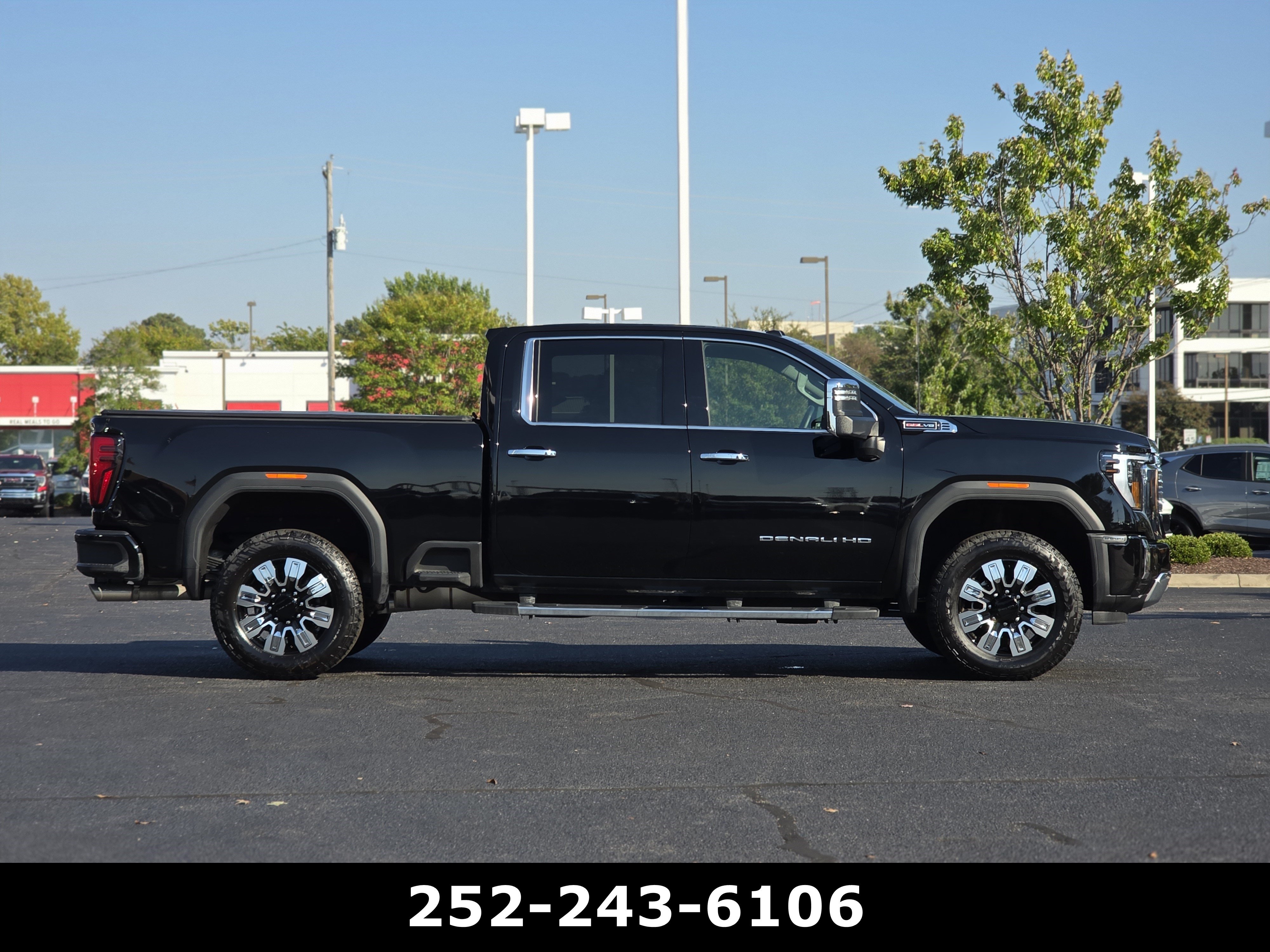 Used 2026 GMC Sierra 2500 Denali AWD/4WD image 24