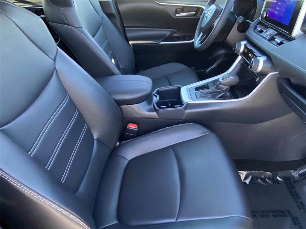 Certified 2025 Toyota RAV4 XLE Premium image 15