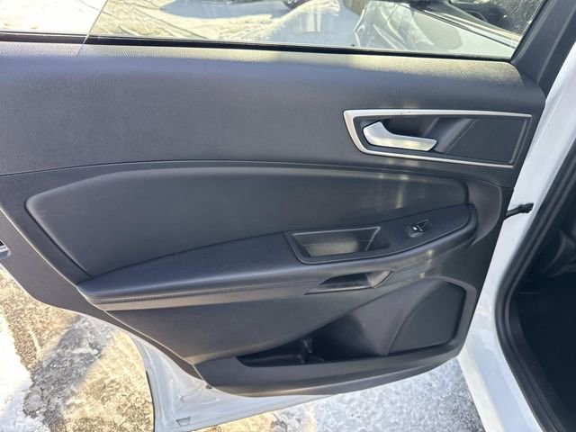 Used 2024 Ford Edge SEL image 19