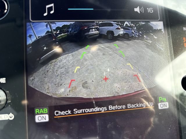 Used 2025 Subaru Ascent Onyx Edition image 17