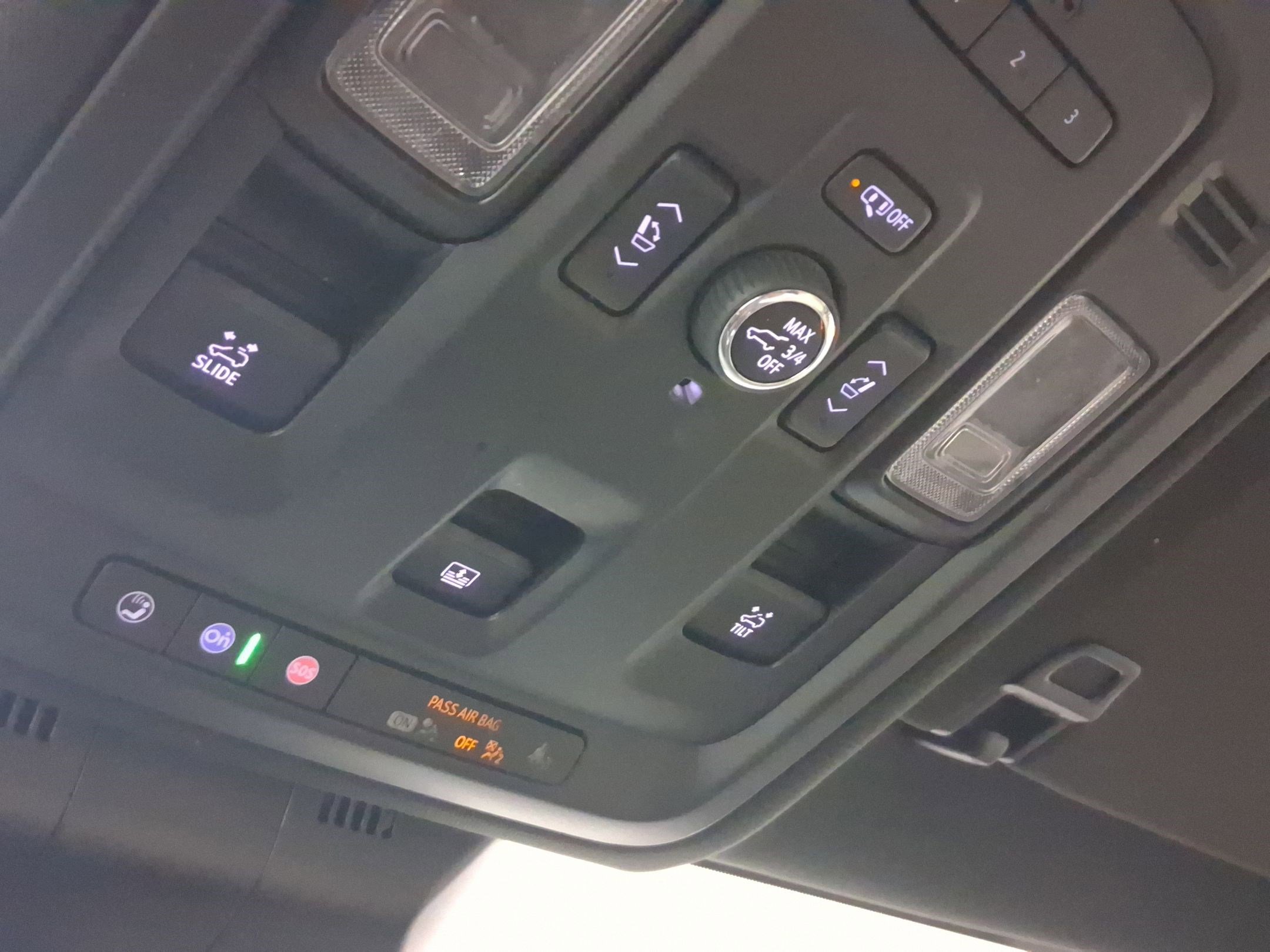 Used 2021 Cadillac Escalade Sport w/ Driver Assist Tech Package image 28