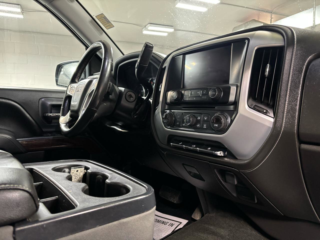 Used 2017 GMC Sierra 1500 SLE w/ SLE Value Package image 19