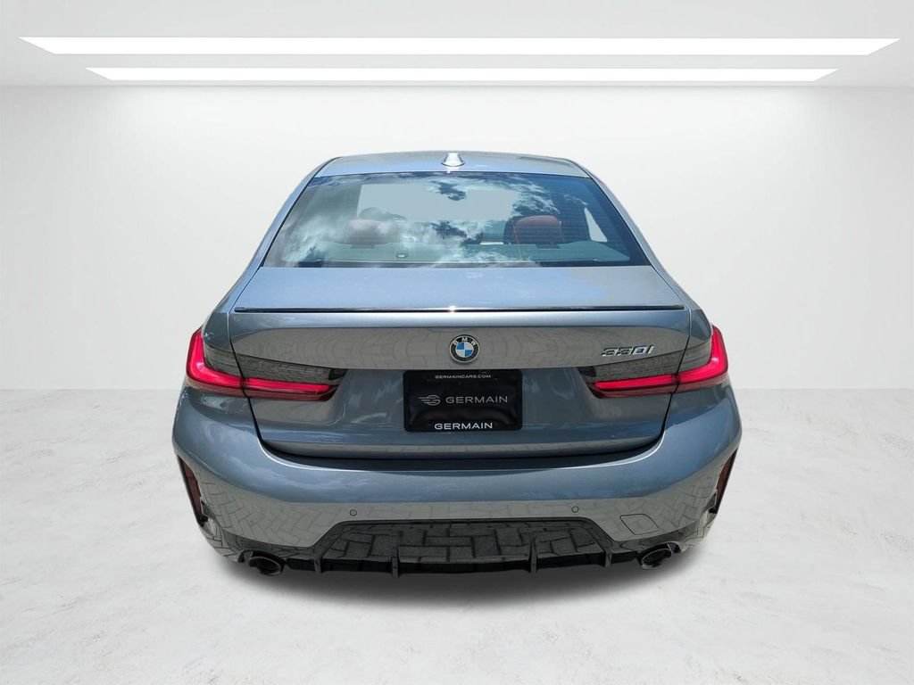 New 2026 BMW 330i Sedan w/ M Sport Package RWD image 5