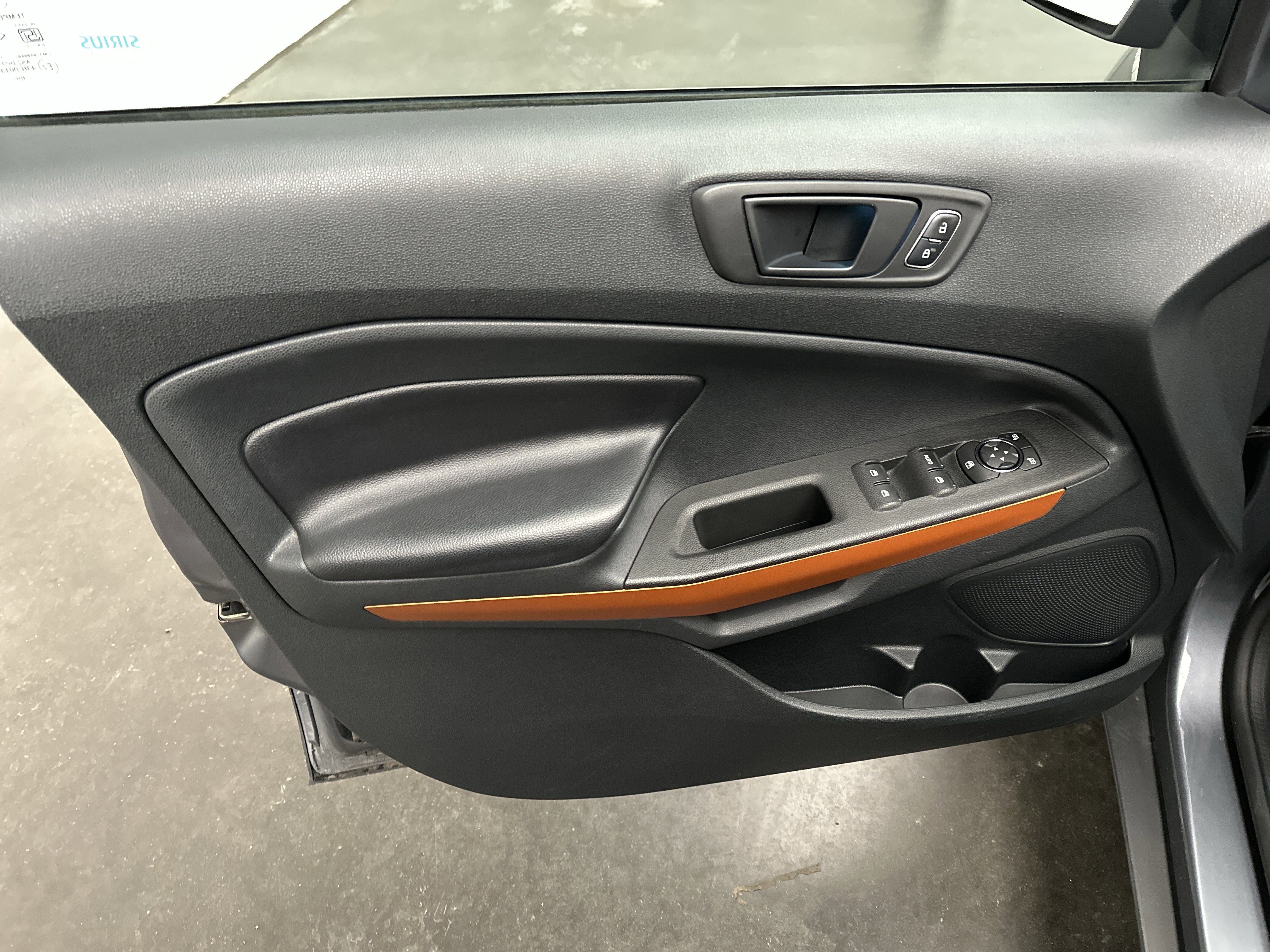 Used 2018 Ford EcoSport SES AWD/4WD image 18