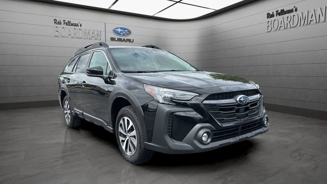 Used 2023 Subaru Outback Premium AWD/4WD image 2