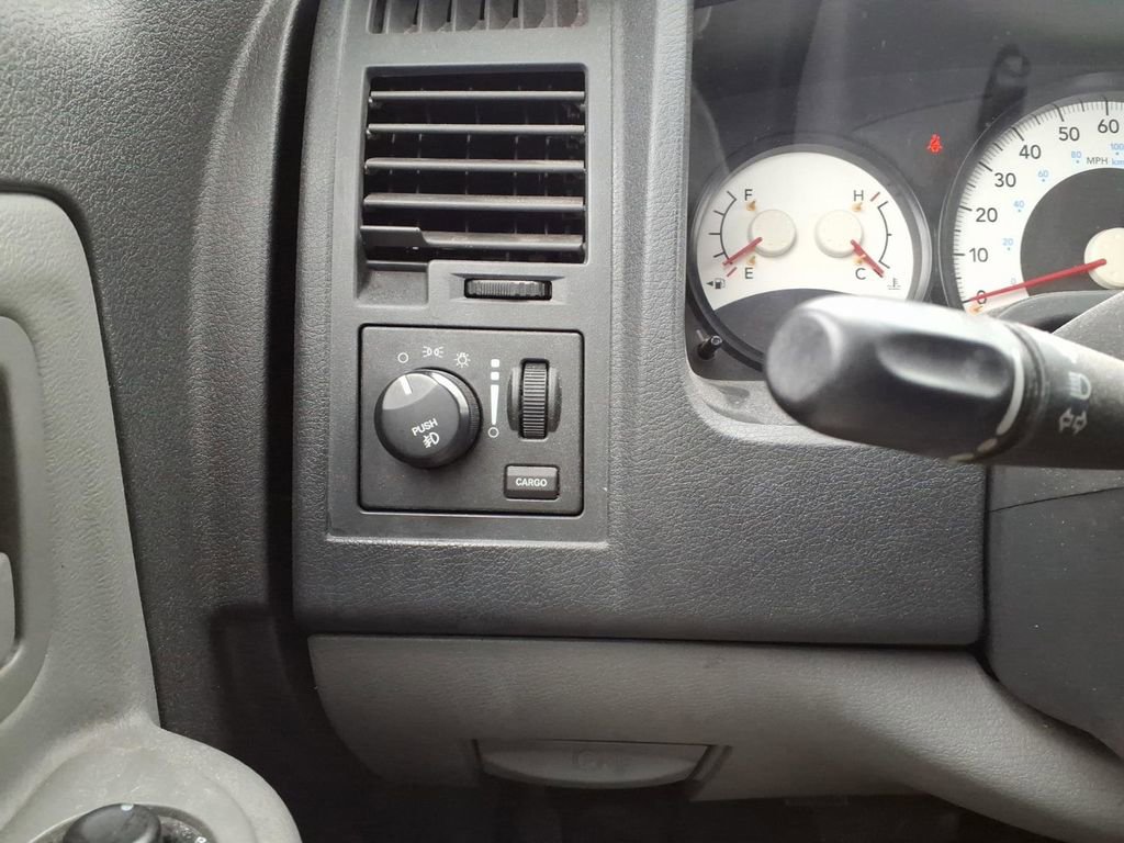 Used 2008 Dodge Dakota Big Horn image 13