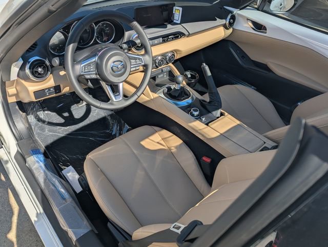 New 2026 MAZDA MX-5 Miata RF Grand Touring image 4