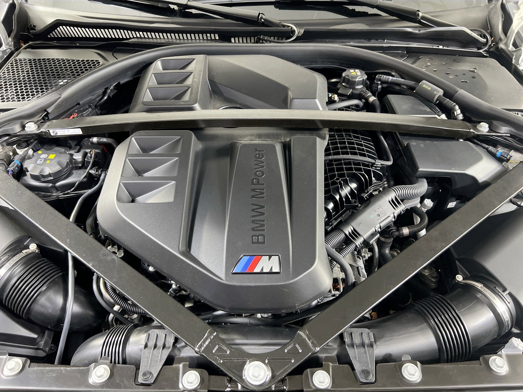 Used 2024 BMW M2 w/ Lighting Package image 28