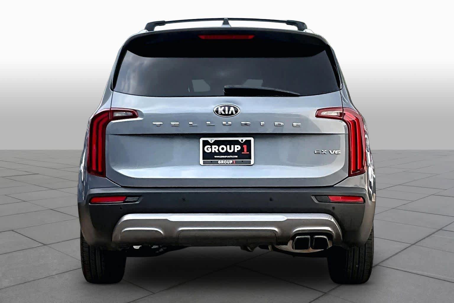 Used 2020 Kia Telluride EX w/ EX Premium Package FWD image 5