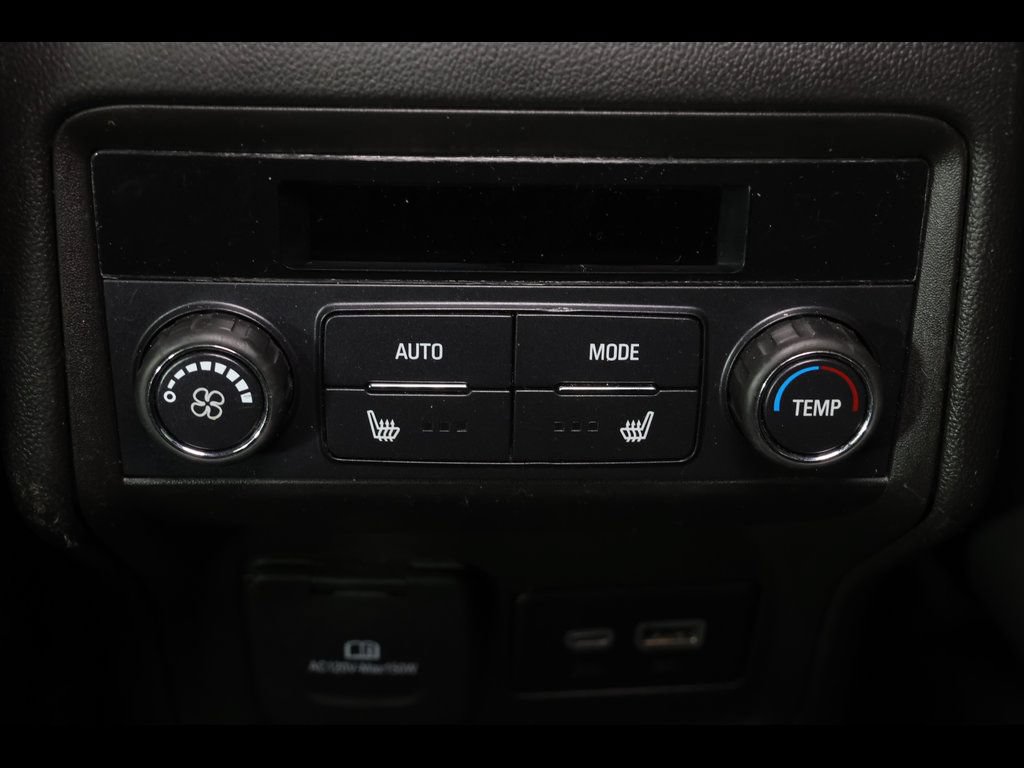 Certified 2023 GMC Acadia SLT w/ Elevation Edition FWD image 30