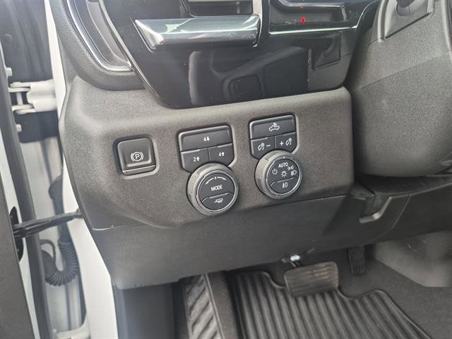 Certified 2024 Chevrolet Silverado 2500 LT w/ Convenience Package image 50